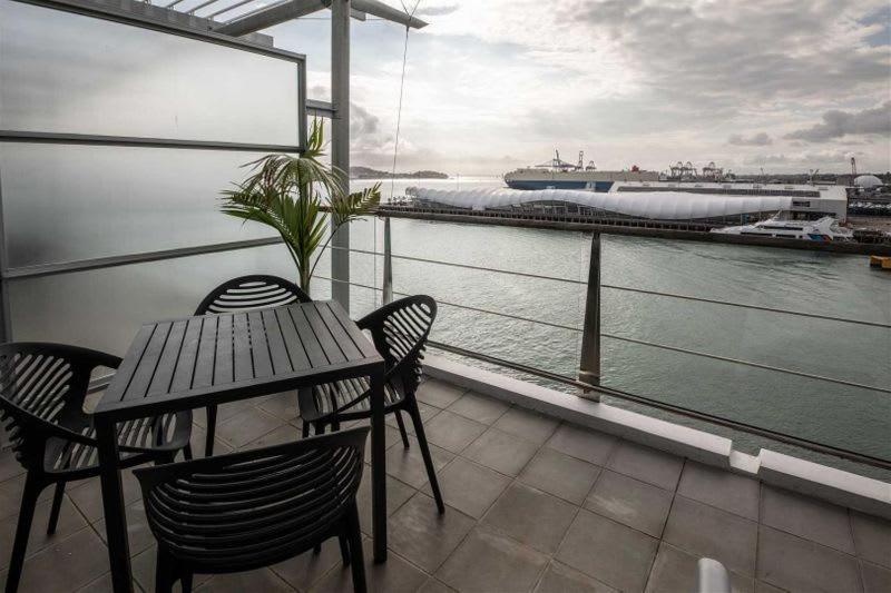 Great Views, 1 Bedroom Apartment On The Waterfront Όκλαντ Εξωτερικό φωτογραφία